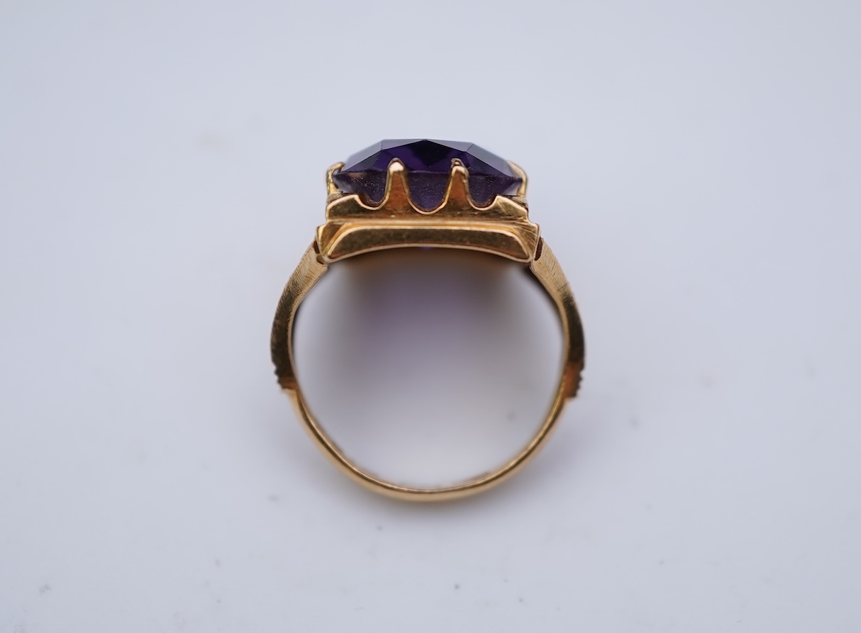 A synthetic sapphire ring